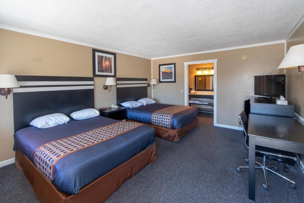 Motel Surf And Gardens Fort Bragg